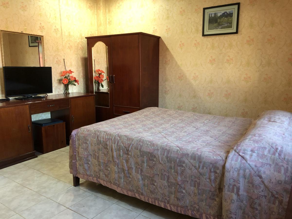 Thaveesinh Hotel 반 후안사이 외부 사진